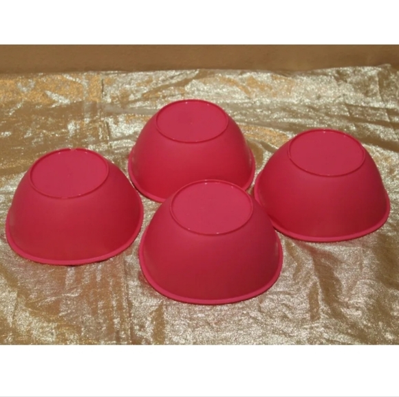 Tupperware 4 x Legacy Soup or Cereal Serving 1.75C bowls New - Pretty Pink Punch - Picture 13 of 16